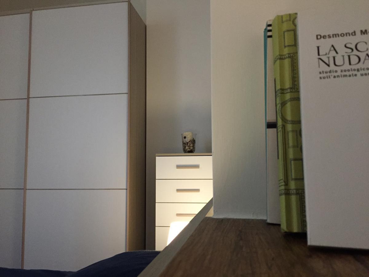 Locazione Turistica "Loft Roma Tiburtina" Apartment Luaran gambar